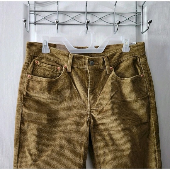 Levi's 314 Shaping Straight Corduroy Womens Pants Size‎ 29x30 Brown Mid-Rise - Picture 3 of 11